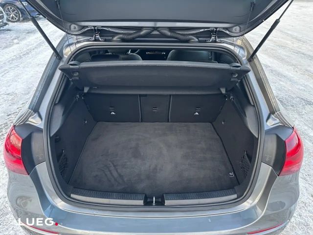 Mercedes-Benz A 200 Progressive