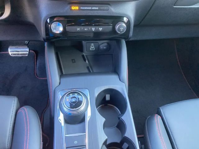 Ford Kuga Hybrid ST Line X