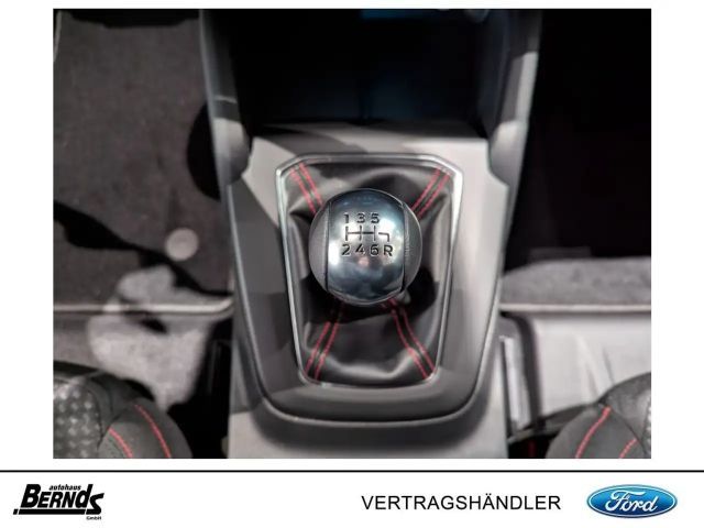 Ford Focus EcoBoost ST Line