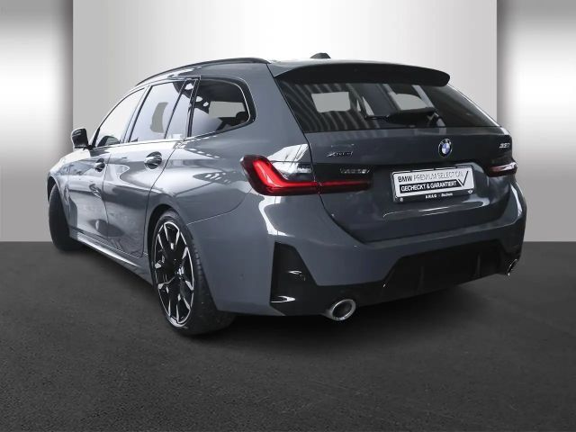 BMW 330 330i M-Sport xDrive