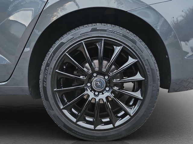 Volkswagen Touran Touran Active 110kW *LED*AHK*NAVI*SitzH*EPH*