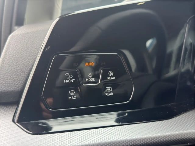 Volkswagen Golf 1.5 TSI Golf VIII Plus