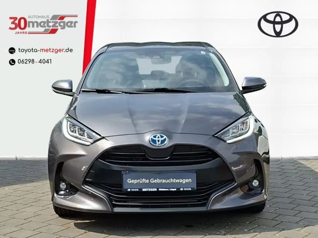 Toyota Yaris Hatchback Hybride Team D