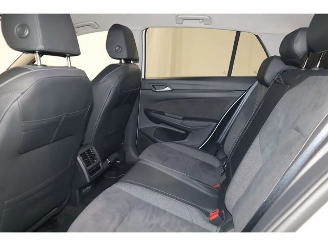 Volkswagen Golf 1.5 TSI Golf VIII Style