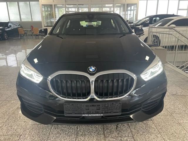BMW 118 118i Advantage pakket Sedan