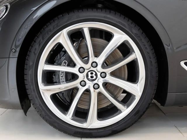 Bentley Continental GTC V8