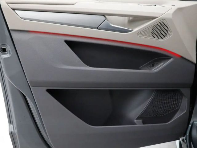 Volkswagen Multivan 2.0 TDI DSG Lang Life T7