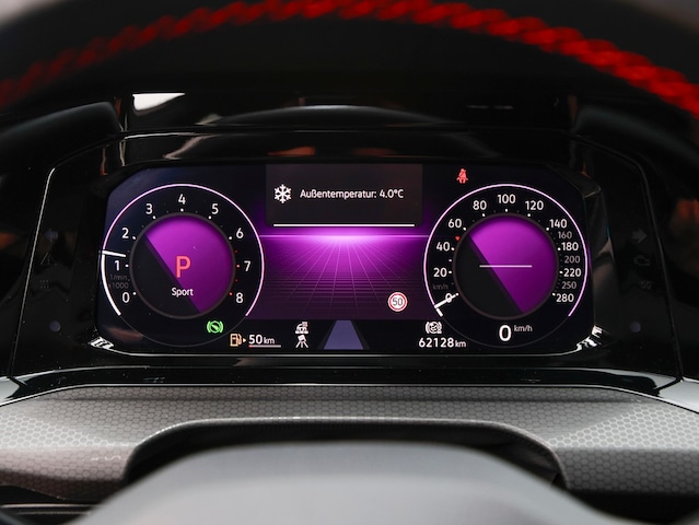 Volkswagen Golf 2.0 TSI DSG GTI