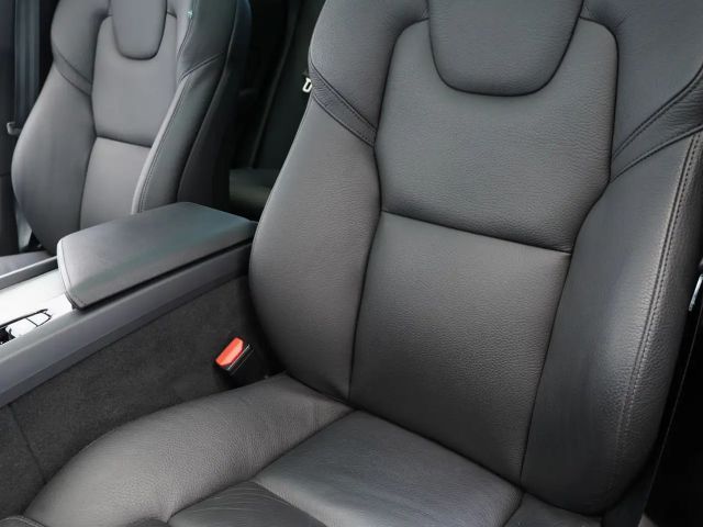 Volvo XC60 AWD Dark Ultimate