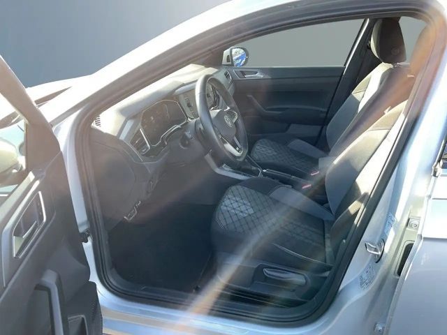 Volkswagen Taigo 1.0 TSI DSG R-Line