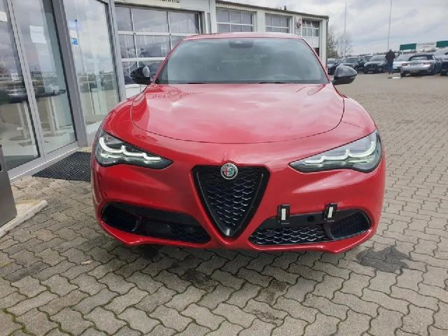 Alfa Romeo Stelvio Q4