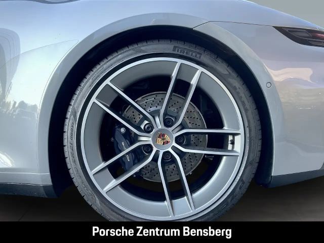 Porsche 992 Cabrio Carrera