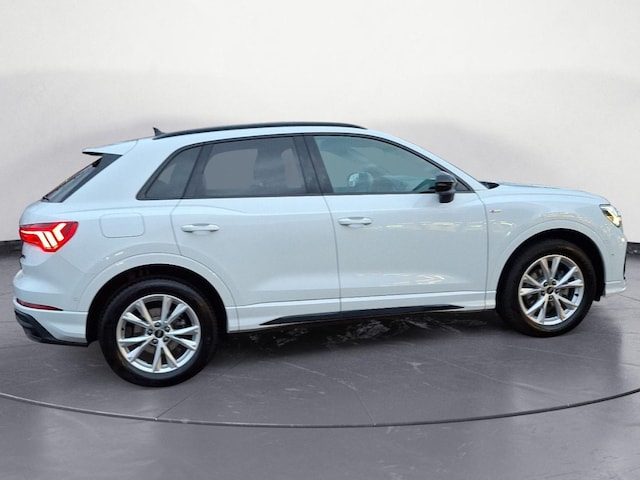 Audi Q3 35 TFSI S-Line S-Tronic