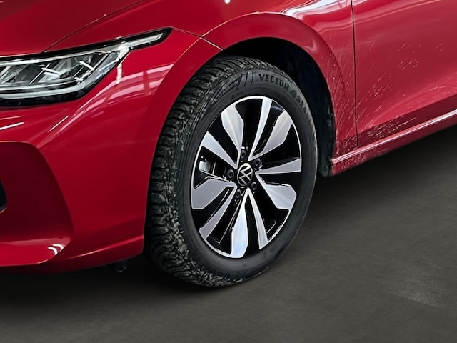 Volkswagen Golf 1.5 eTSI DSG Golf VIII Life