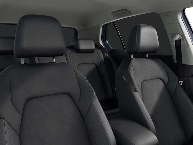 Volkswagen Golf 1.5 eTSI Golf VIII Style