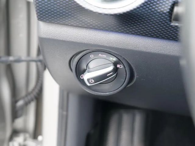 Volkswagen e-up! 61 kW 32,3 kWh 1-Gang-Automatik