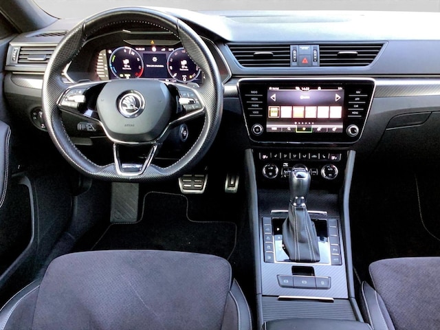 Skoda Superb Combi Sportline iV