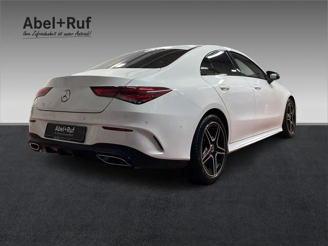 Mercedes-Benz CLA 200 AMG Line Coupé