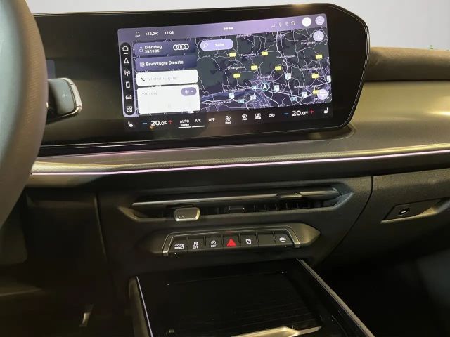 Audi Q3 SUV TFSI quatt. s.tro. MMI Pro/Pano/Digital M