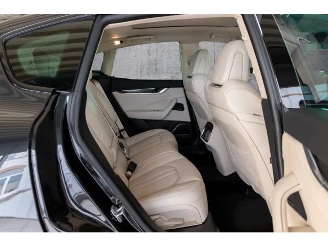 Maserati Levante Modena