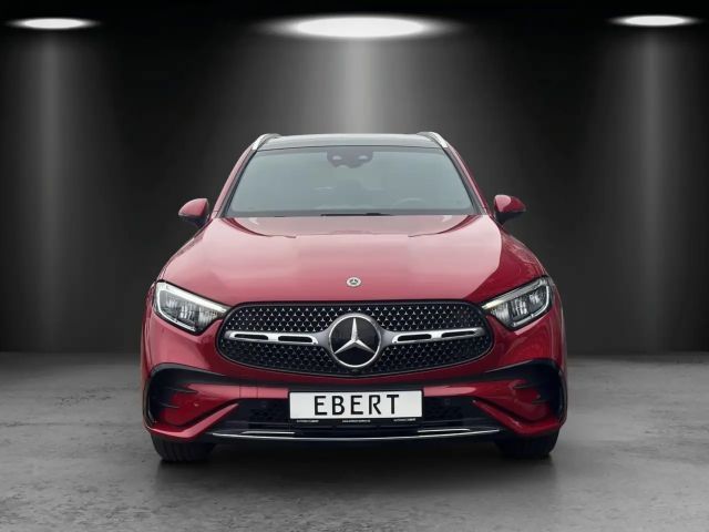 Mercedes-Benz GLC 300 AMG Line