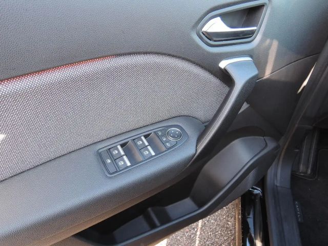 Renault Captur EDC TCe 160 Techno