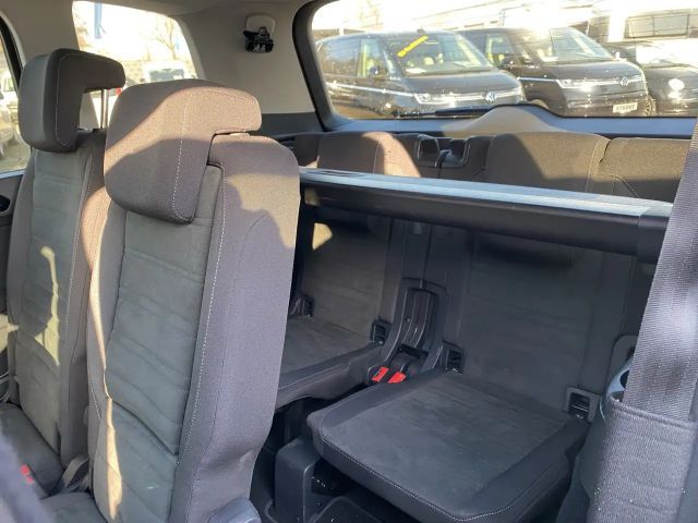 Volkswagen Touran 1.5 TSI DSG Highline
