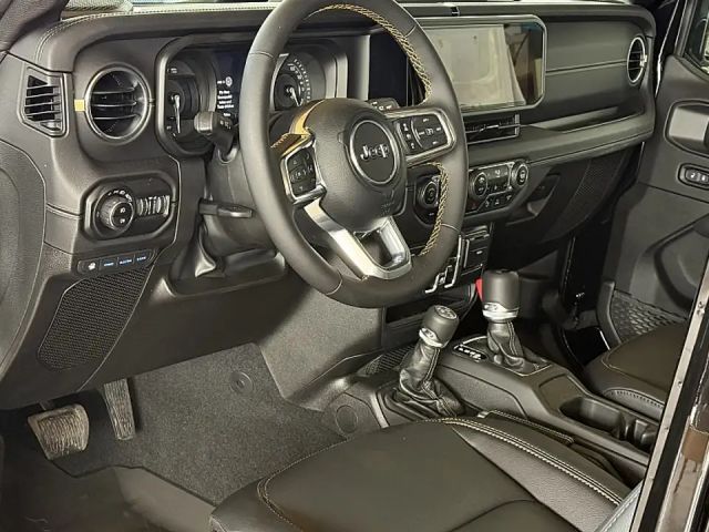 Jeep Wrangler 4xe Sahara