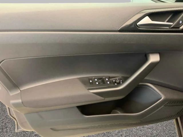 Volkswagen Taigo 1.5 TSI DSG Life