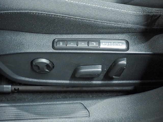 Volkswagen Golf 1.4 TSI Style eHybrid