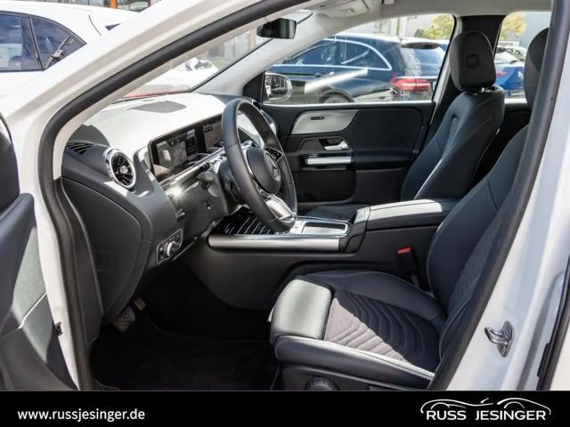 Mercedes-Benz B 200 Progressive Sedan