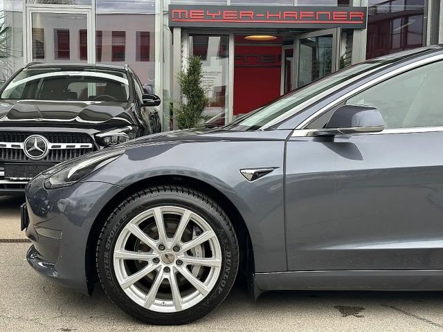 Tesla Model 3 AWD Long Range