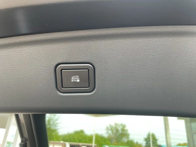 Mazda 6e Plus Takumi