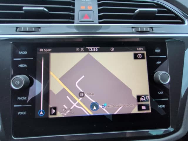 Volkswagen Tiguan 2.0 TSI DSG