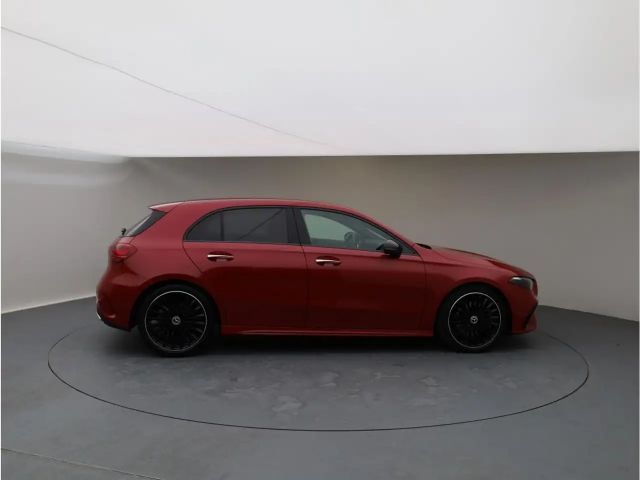 Mercedes-Benz A 250 4MATIC AMG Line