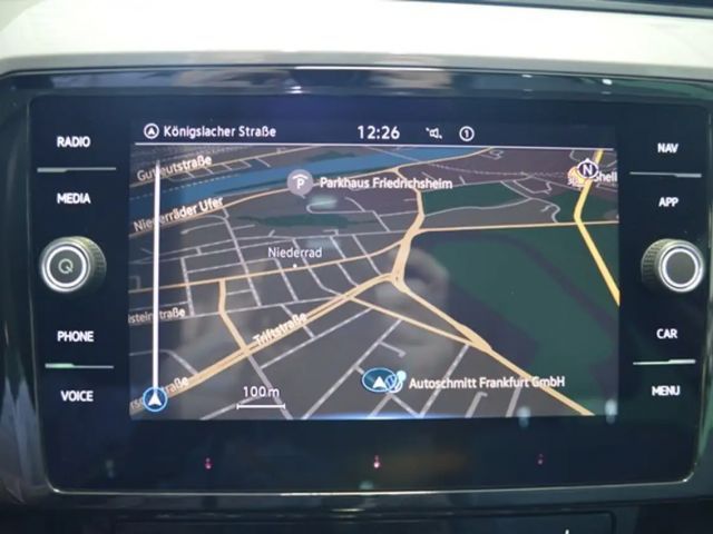 Volkswagen Passat 1.5 TSI Business DSG Variant