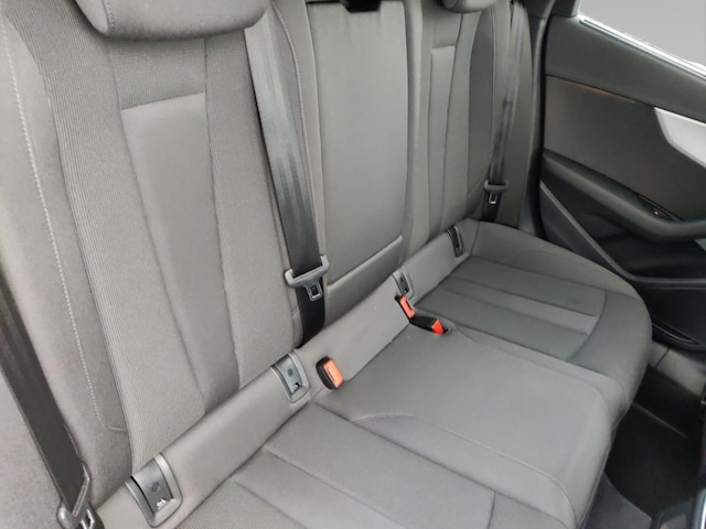 Audi A4 35 TDI Avant S-Tronic