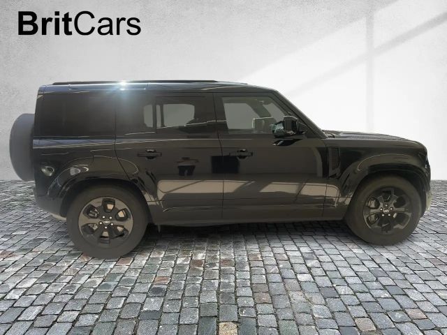 Land Rover Defender 110 D300 Dynamic SE