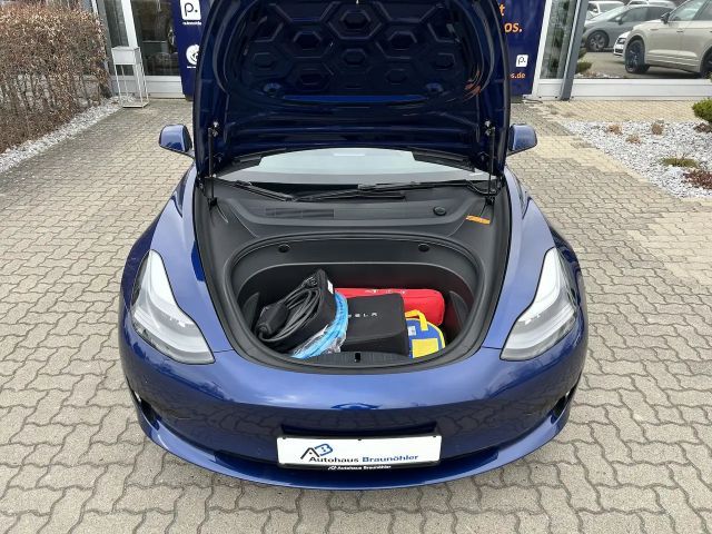 Tesla Model 3 RWD Standard Range