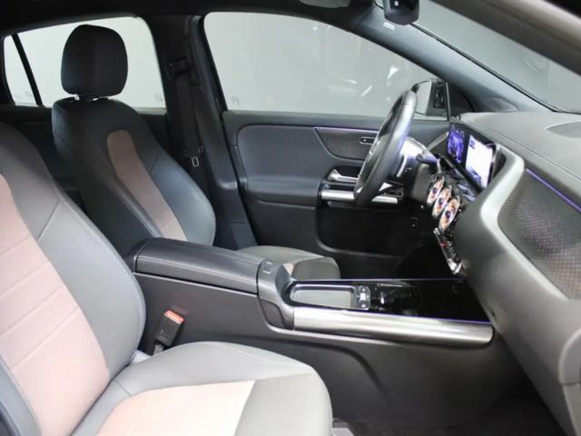 Mercedes-Benz EQA 350 4MATIC Electric Art