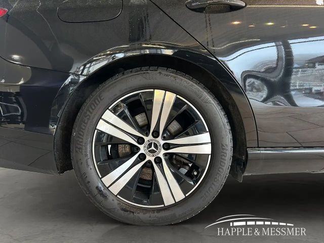 Mercedes-Benz C 180 AVANTGARDE Estate