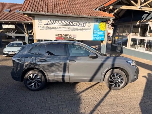 Volkswagen Tiguan 1.5 eTSI DSG Life