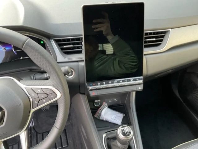 Renault Captur Hybrid TCe 140 Techno