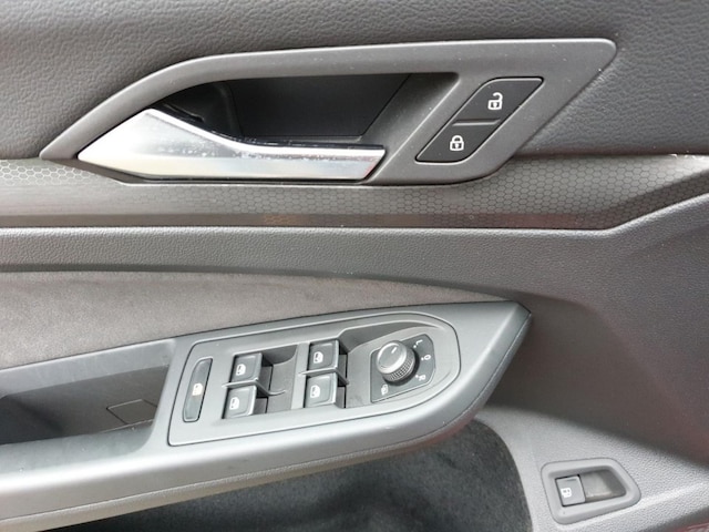 Volkswagen Golf GTE IQ.Drive