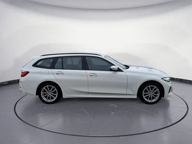 BMW 320 320i Touring