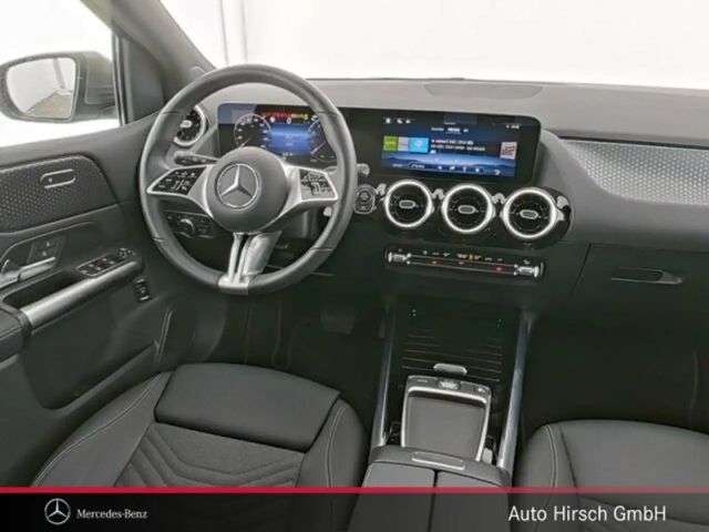 Mercedes-Benz B 200 Progressive