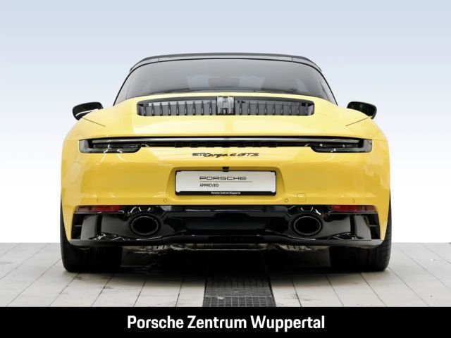 Porsche 992 4 Coupé GTS Targa