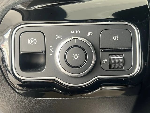 Mercedes-Benz A 180 Progressive