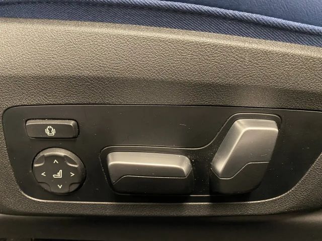 BMW M4 Cabrio Competition xDrive