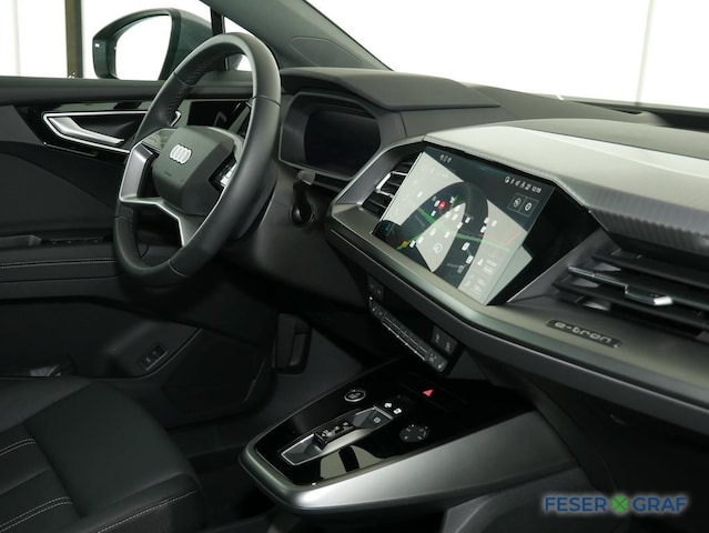 Audi Q4 e-tron SUV 45 e-tron Audi Q4 e-tron
